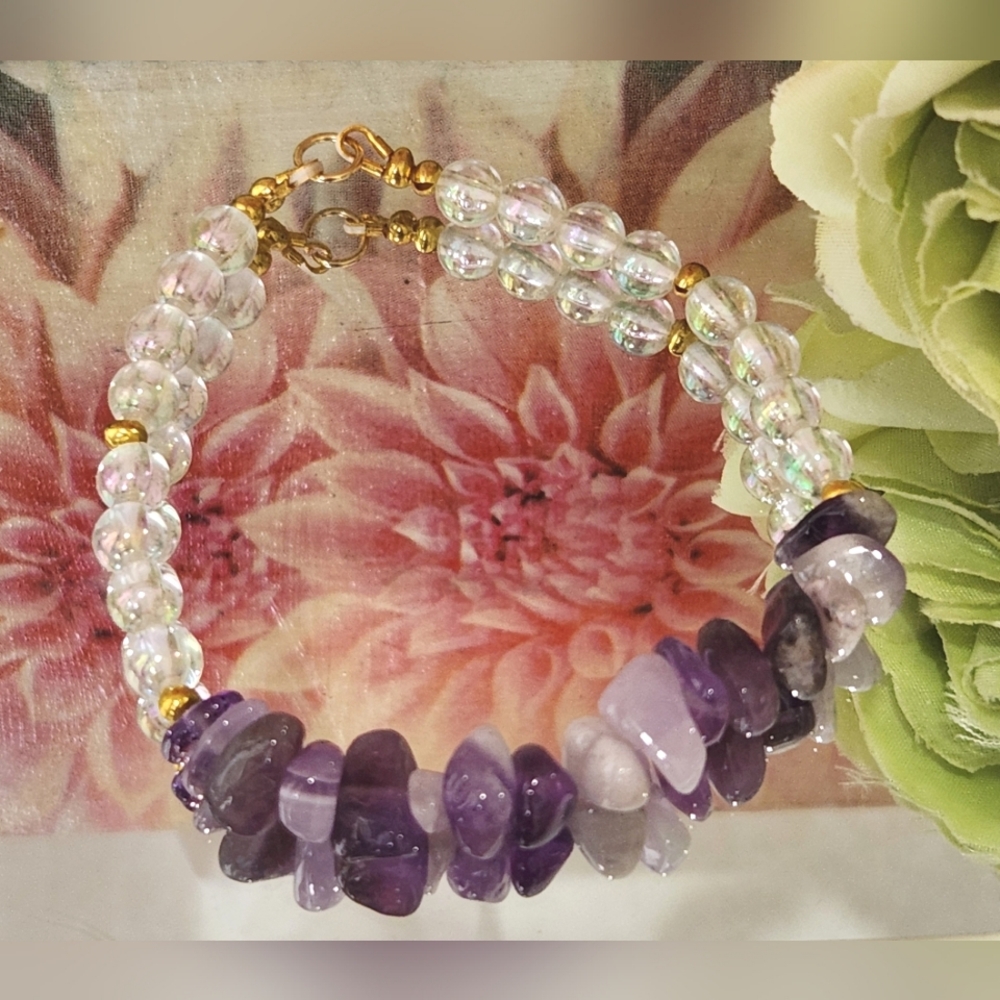 Amethyst gemstone healing bracelet